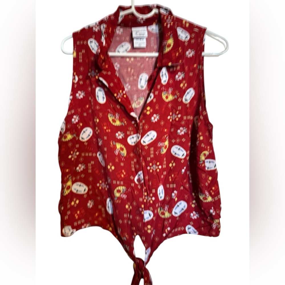 Her universe spirited away Red Sleeveless Button-Up Women's Top no face tied